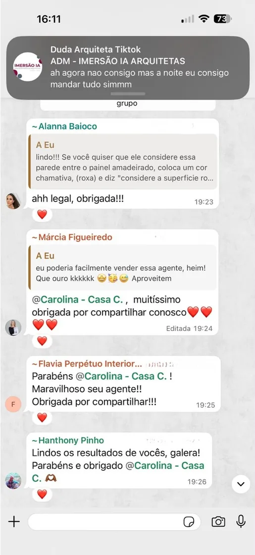Print de conversa: arquiteta mostrando o render feito com os agentes